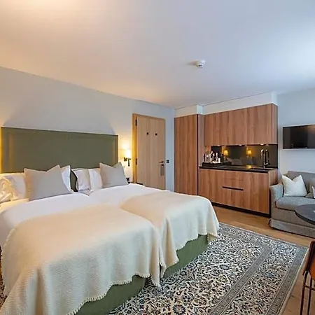 De Sup Hotel 4*
